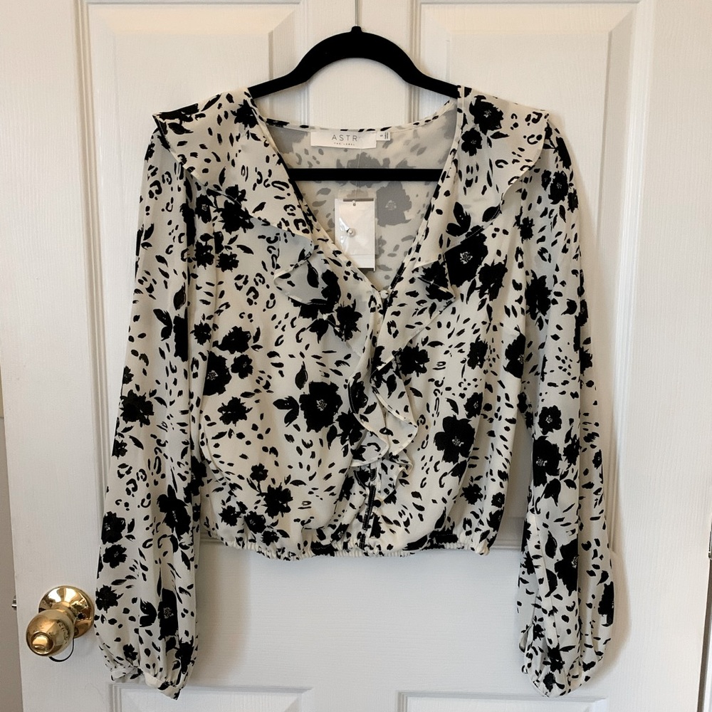 ASTR the Label Small Blouse